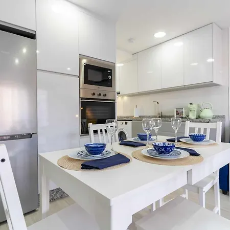 Apartamento Rentafive - Nuevo - Terraza - Aa - 2 Min Paseo *