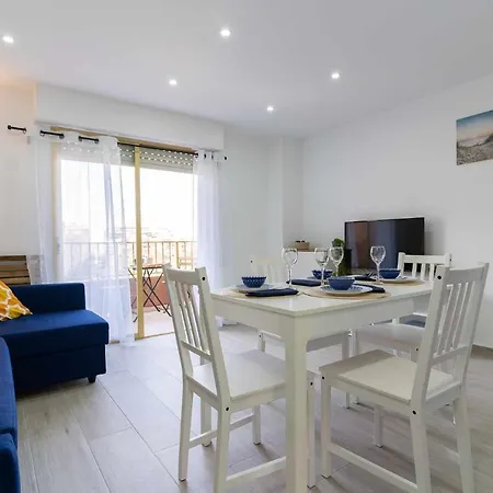 Apartamento Rentafive - Nuevo - Terraza - Aa - 2 Min Paseo