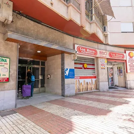 Rentafive - Nuevo - Terraza - Aa - 2 Min Paseo Apartamento